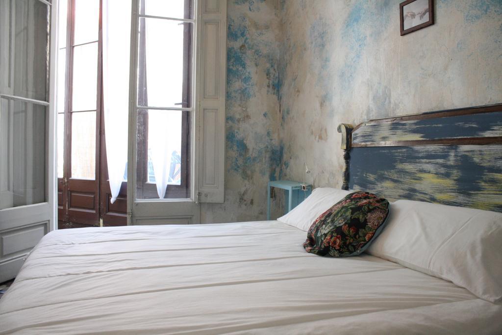 Bed & Art Barcelona Hostel Eksteriør bilde